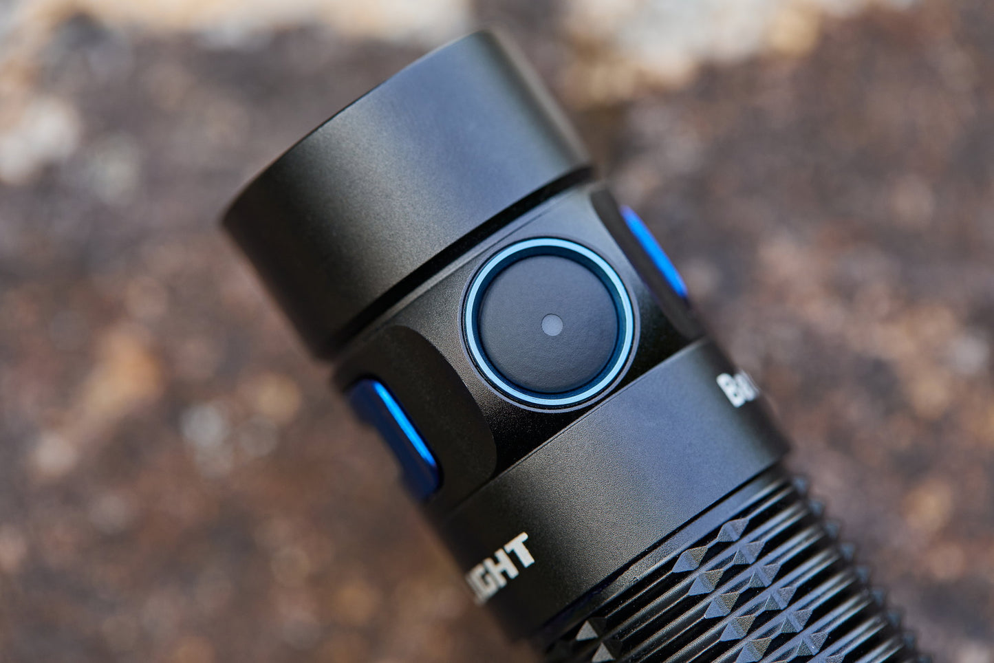 OLIGHT BATON 3 PRO MAX WW (إصدار محدود)