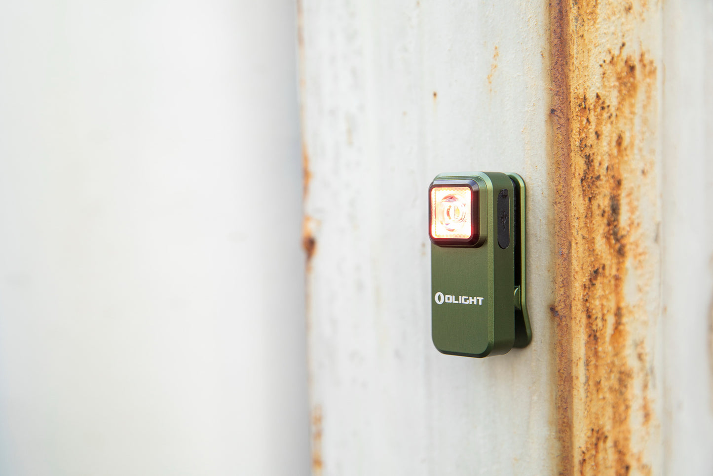 OLIGHT OCLIP