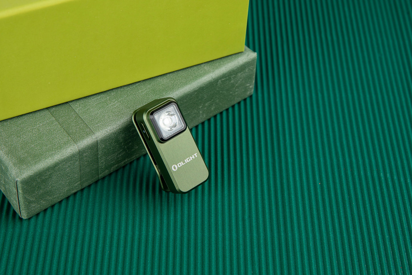 OLIGHT OCLIP