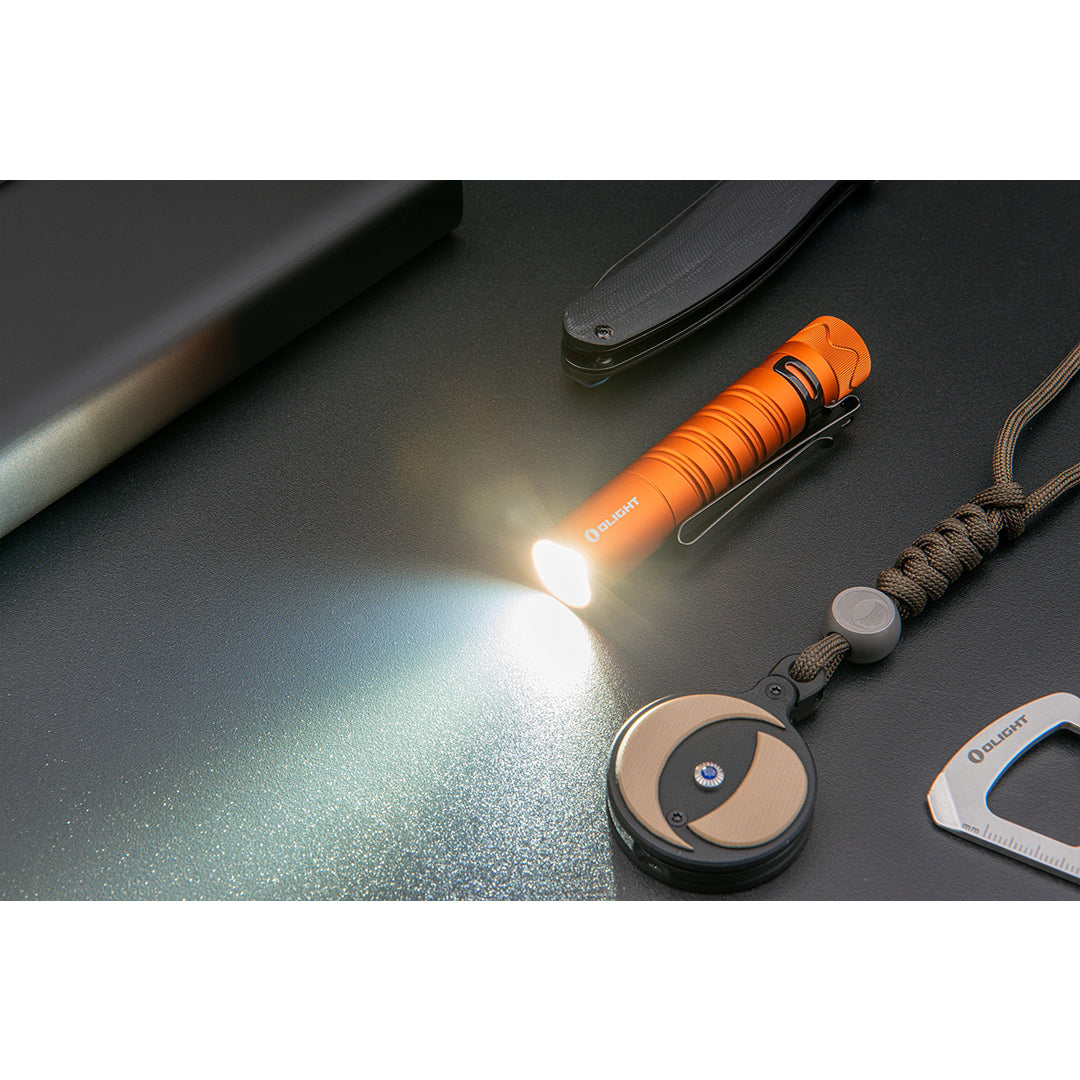 OLIGHT i5R EOS