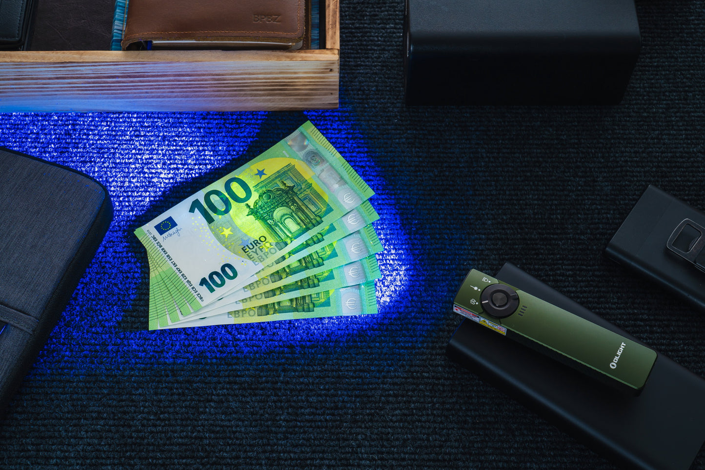 OLIGHT ARKFELD PRO