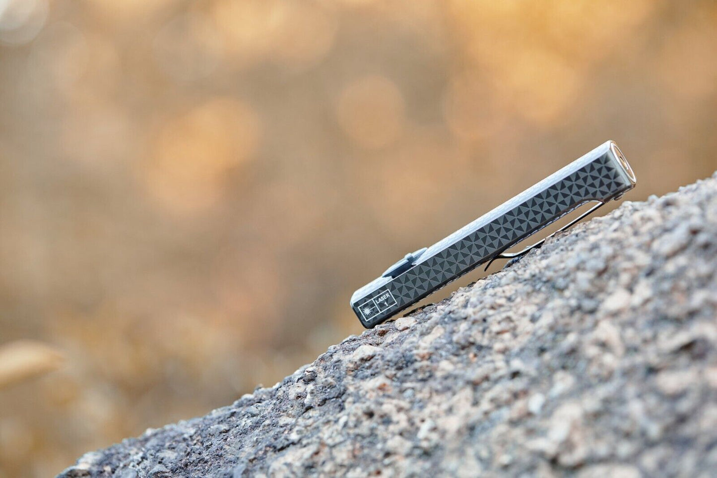 OLIGHT ARKFELD LASER – PINWHEEL GUNMETAL GREY
