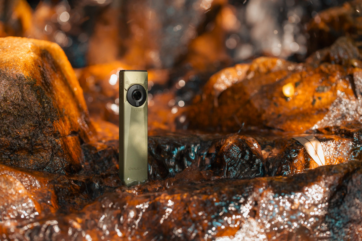 OLIGHT ARKFELD ULTRA