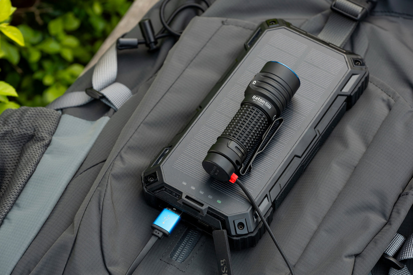 OLIGHT BATON TURBO