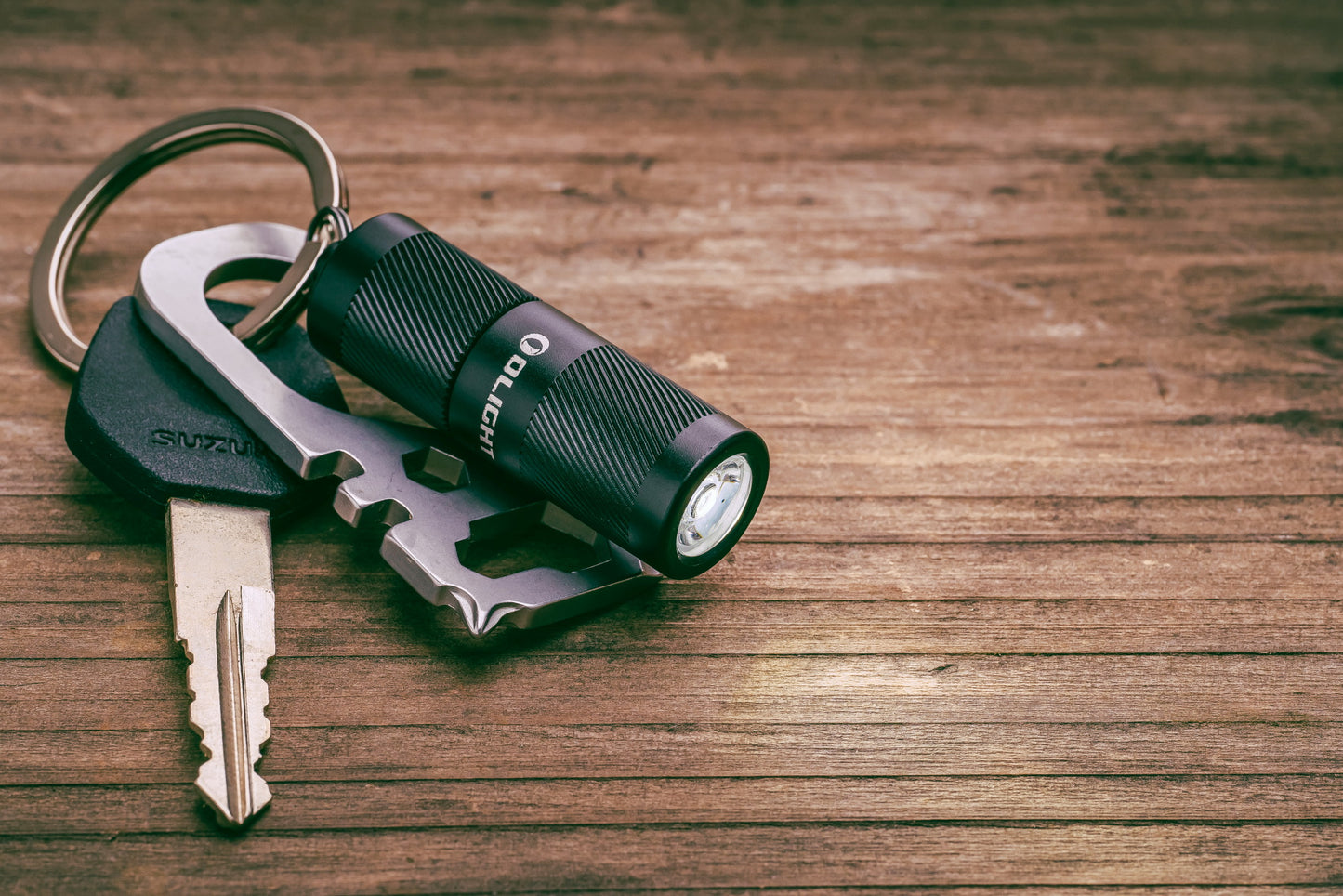 OLIGHT i1R 2 Pro