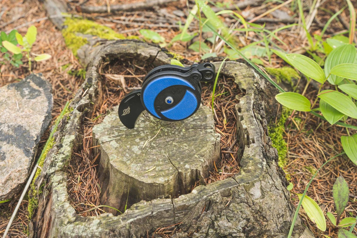 OLIGHT - OKNIFE NIGHTCLAW
