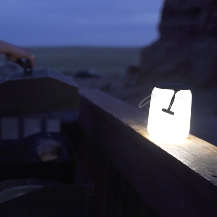 LANDER BOULDER LANTERN (LANTERN + CHARGING HUB)