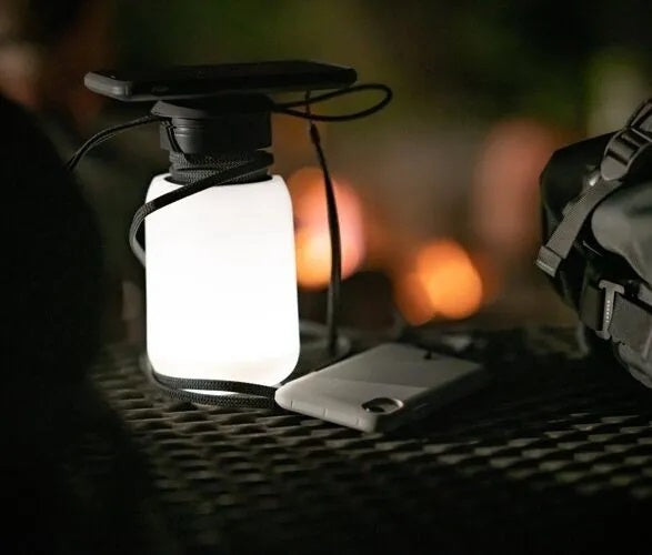 LANDER BOULDER LANTERN (LANTERN + CHARGING HUB)