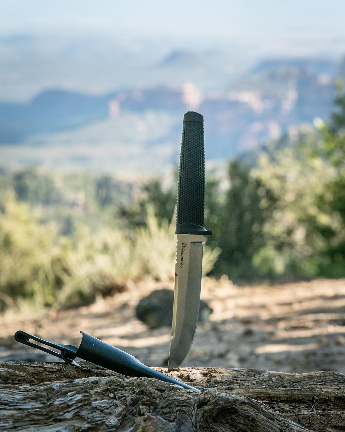 COLDSTEEL OUTDOORSMAN LITE