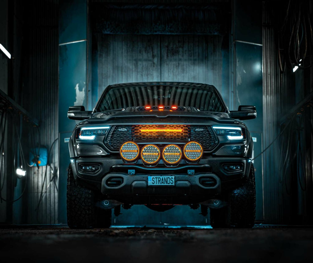 STRANDS SIBERIA NRS 9" (NIGHT RANGER SPOT)