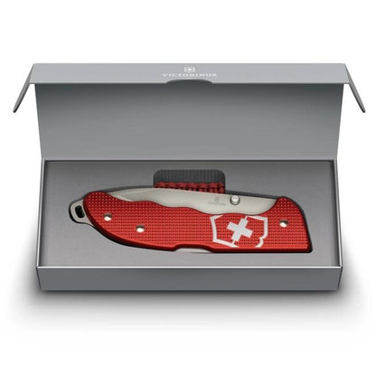 VICTORINOX EVOKE ALOX RED