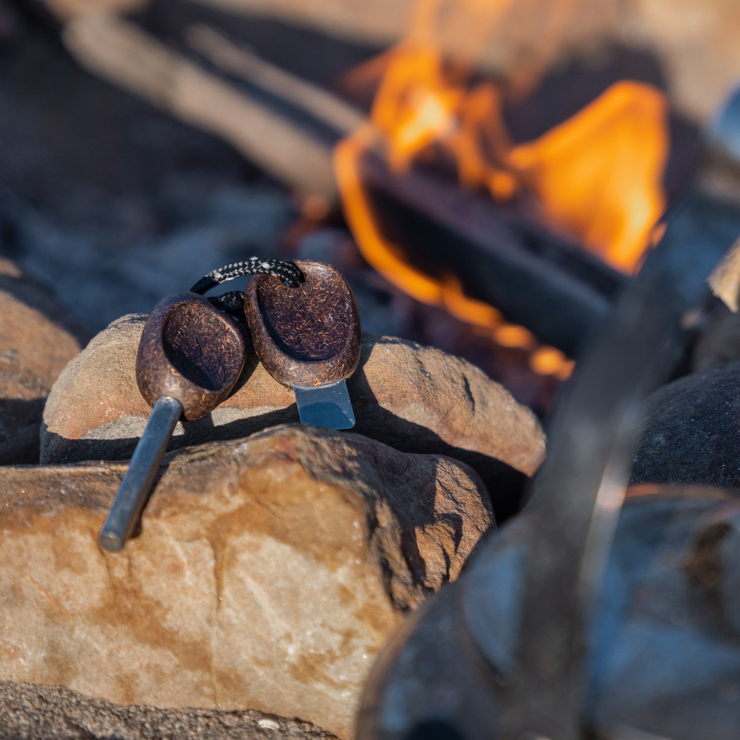 LMF Swedish FireSteel scout 2in1