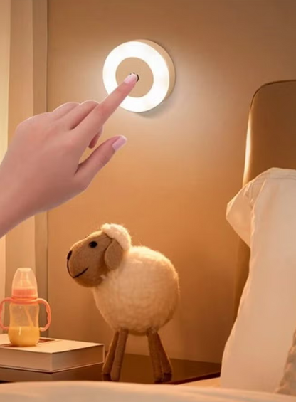 مصباح ليلي LED قابل لإعادة الشحن