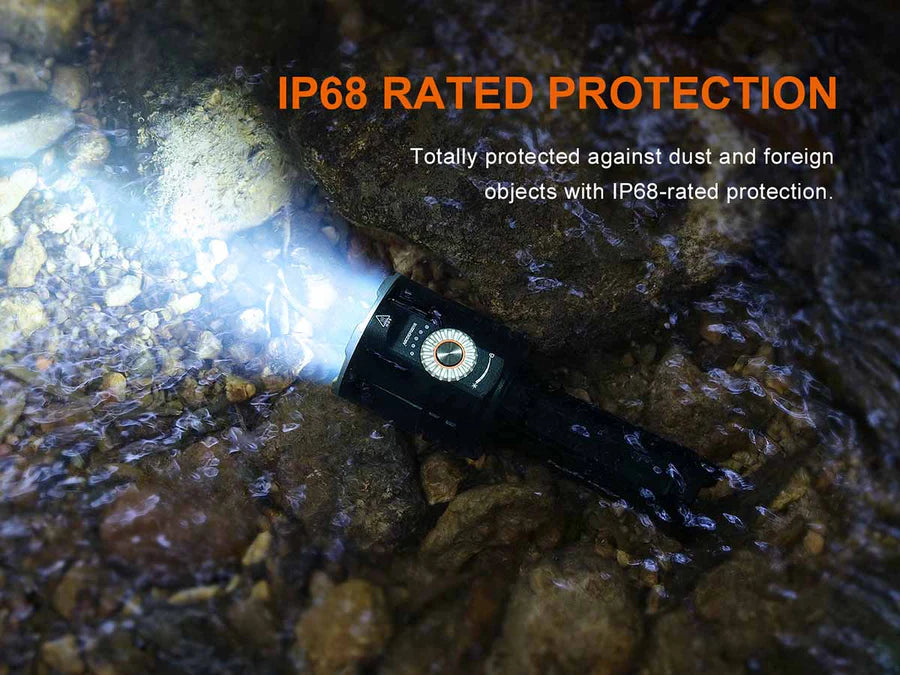 FENIX LR35R PRO (10000 لومن)