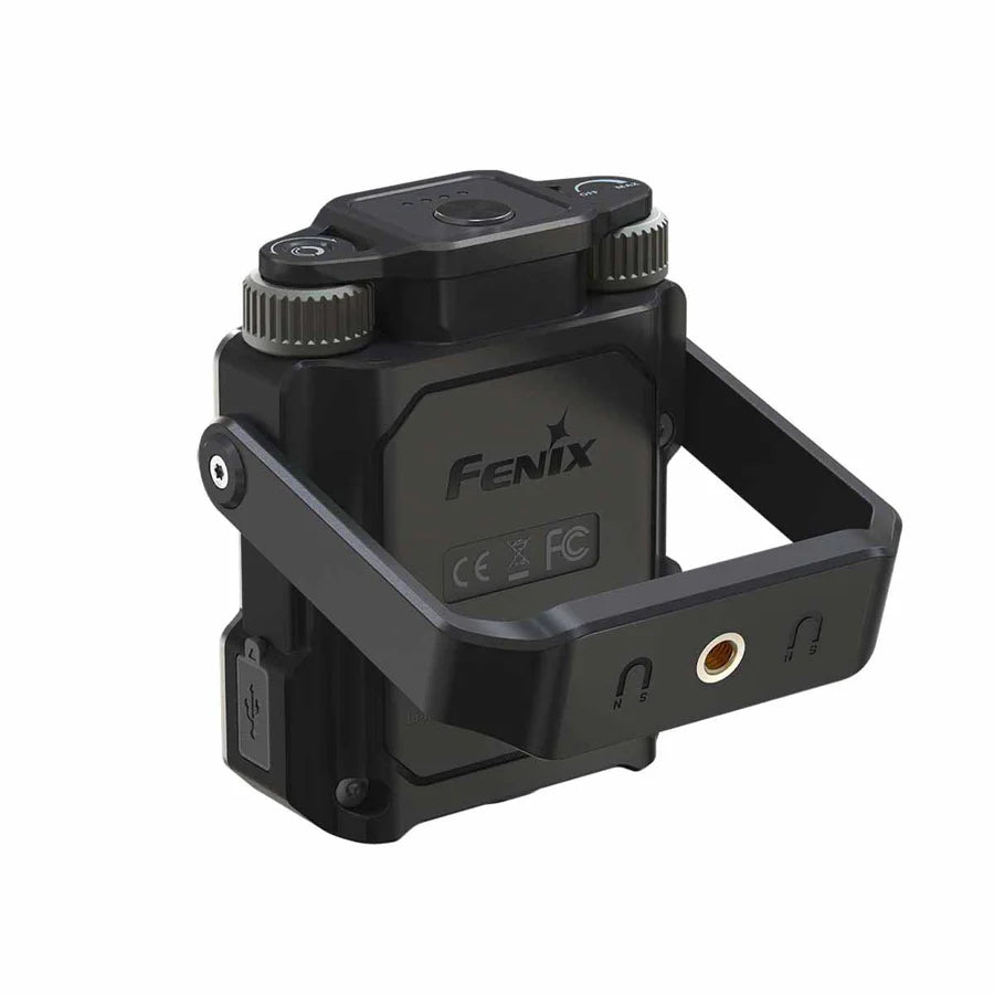 FENIX CL27R (1600 لومن)