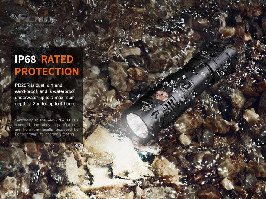 FENIX PD25R (800 LUMENS)